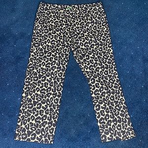 Lilly Pulitzer Hidden Paw Print Palm Beach Collection Capris